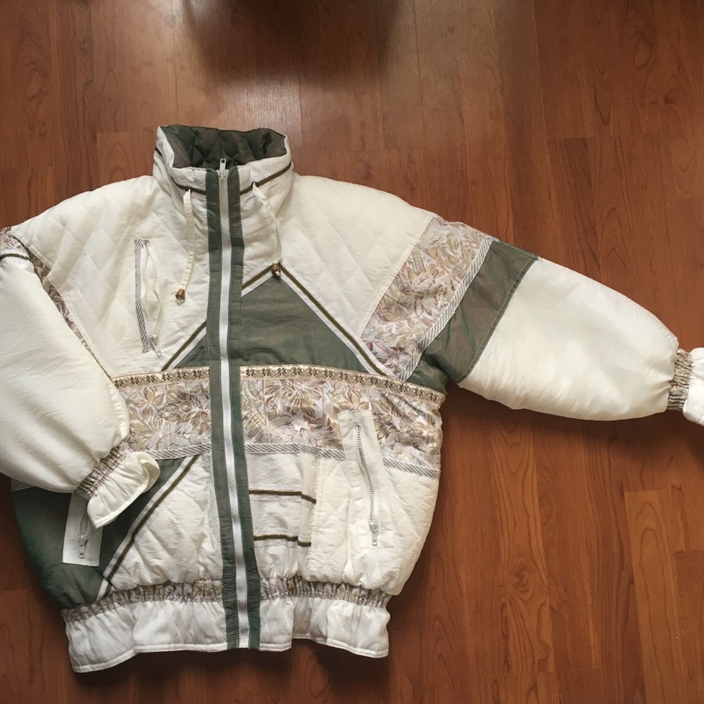 Vintage Anne- Gee puffer